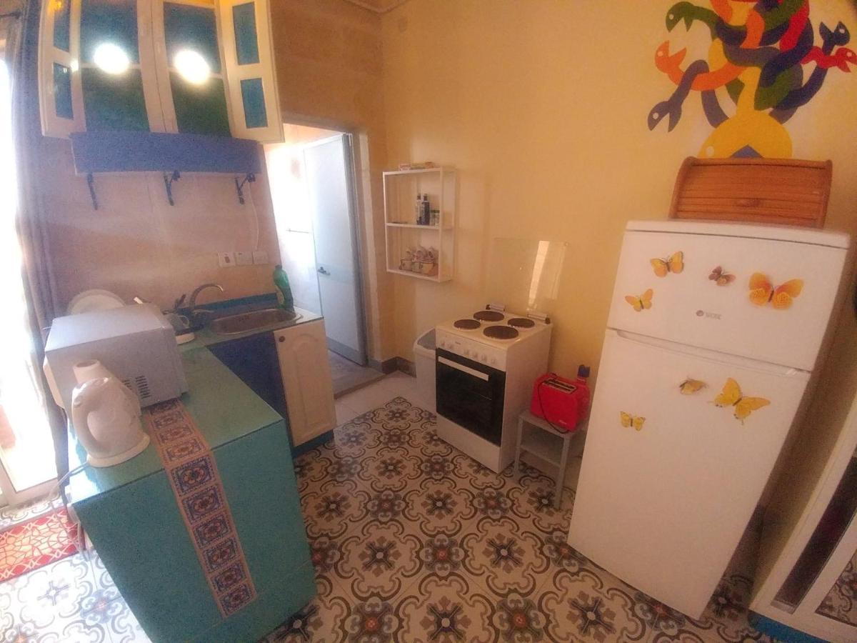 Triesti Home Victoria Εξωτερικό φωτογραφία