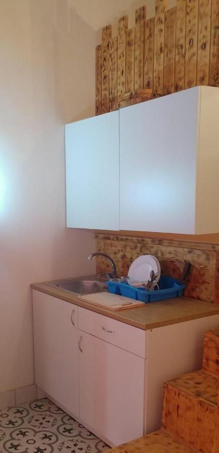 Triesti Home Victoria Εξωτερικό φωτογραφία