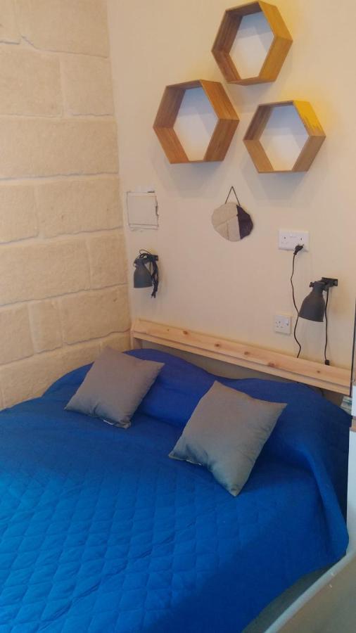Triesti Home Victoria Εξωτερικό φωτογραφία