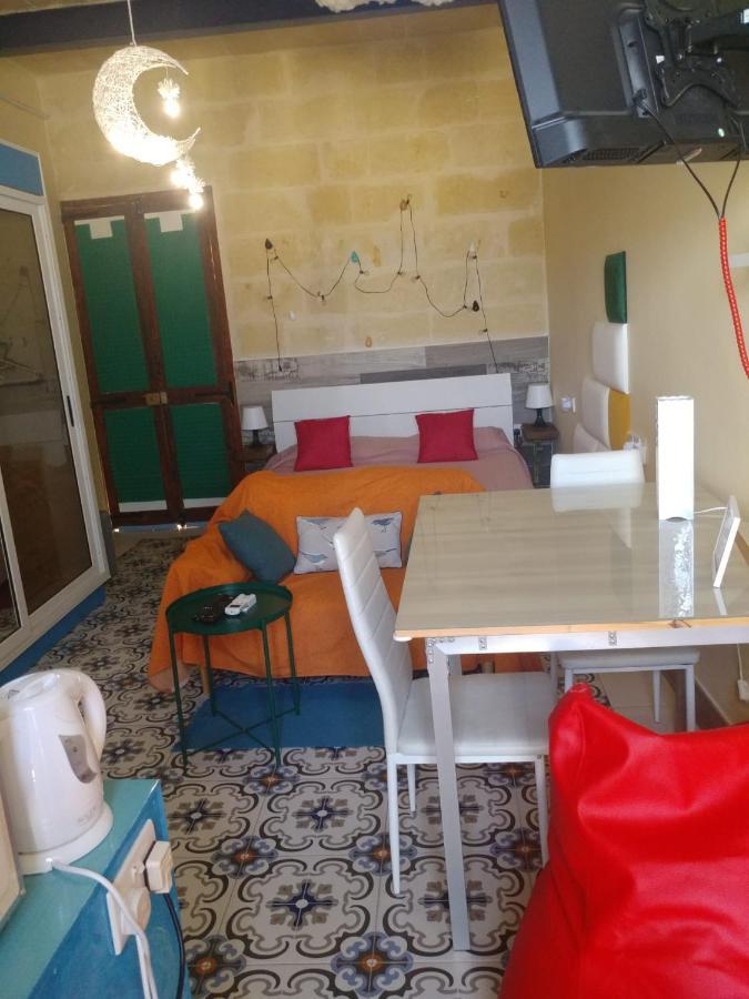 Triesti Home Victoria Εξωτερικό φωτογραφία